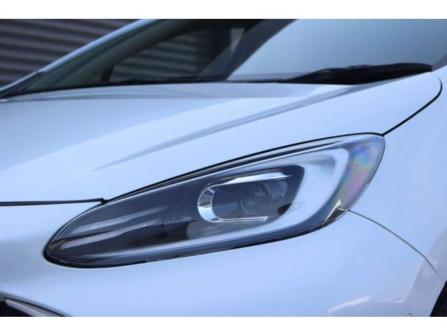 トヨタ アクア １．５ Ｚ R4年 (関東) 99