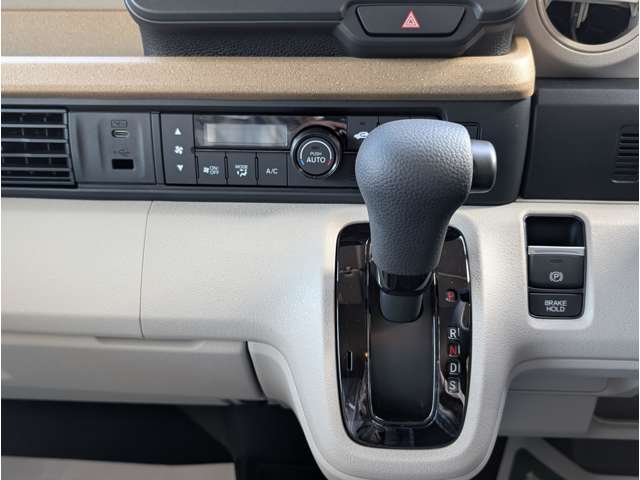 ホンダ Ｎ　ＢＯＸ ６６０ R6年 (関東) 99