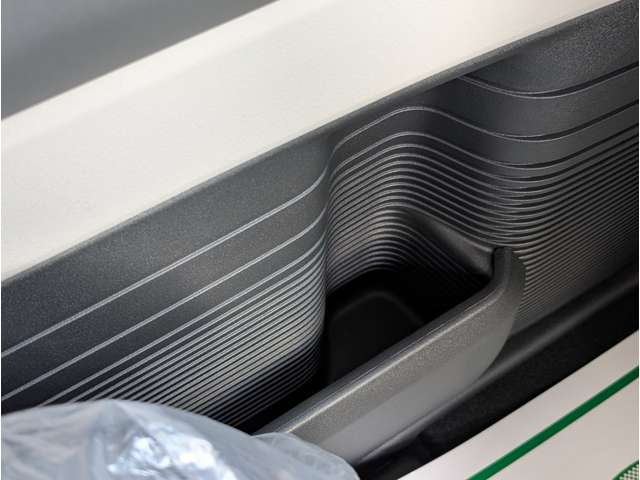 ホンダ Ｎ　ＢＯＸ ６６０ R6年 (関東) 99