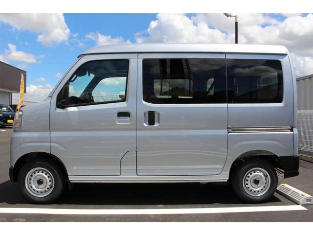 ダイハツ ハイゼットカーゴ ６６０ デラックス R7年 (関東) 99