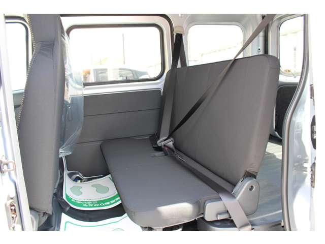 ダイハツ ハイゼットカーゴ ６６０ デラックス R7年 (関東) 99