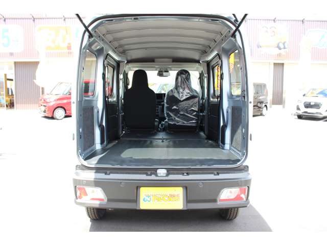 ダイハツ ハイゼットカーゴ ６６０ デラックス R7年 (関東) 99