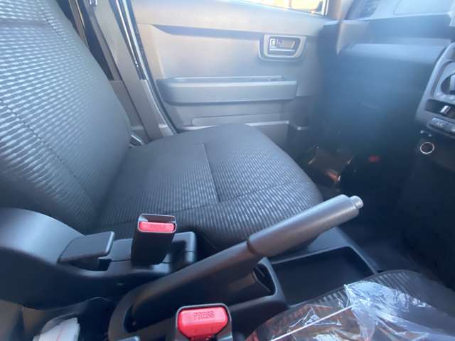 ダイハツ ハイゼットカーゴ ６６０ デラックス R6年 (関東) 99