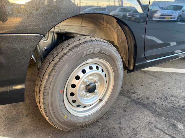 ダイハツ ハイゼットカーゴ ６６０ デラックス R6年 (関東) 99