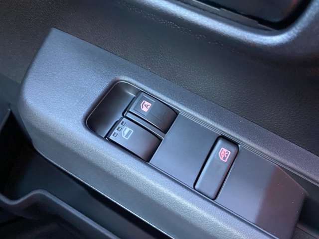 ダイハツ ハイゼットカーゴ ６６０ デラックス R6年 (関東) 99