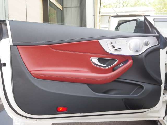 メルセデスベンツ Ｃクラス Ｃ１８０ スポーツ H29年 (近畿) 99