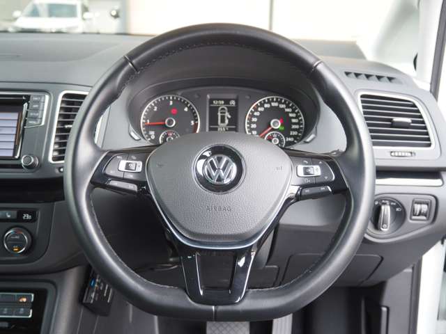 フォルクスワーゲン シャラン ＴＤＩ ハイライン ディーゼルターボ R4年 (近畿) 99