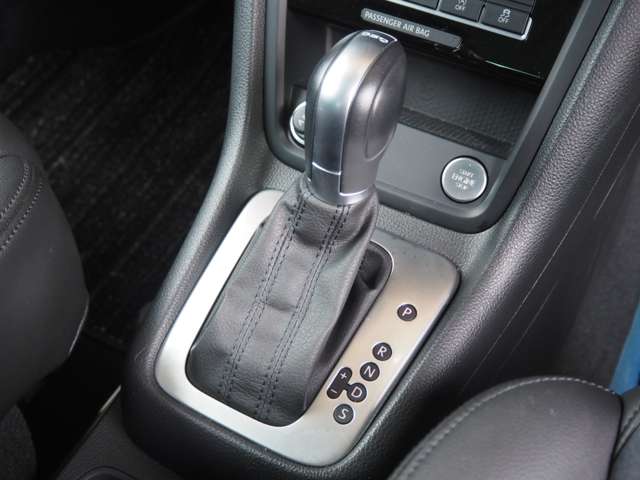 フォルクスワーゲン シャラン ＴＤＩ ハイライン ディーゼルターボ R4年 (近畿) 99