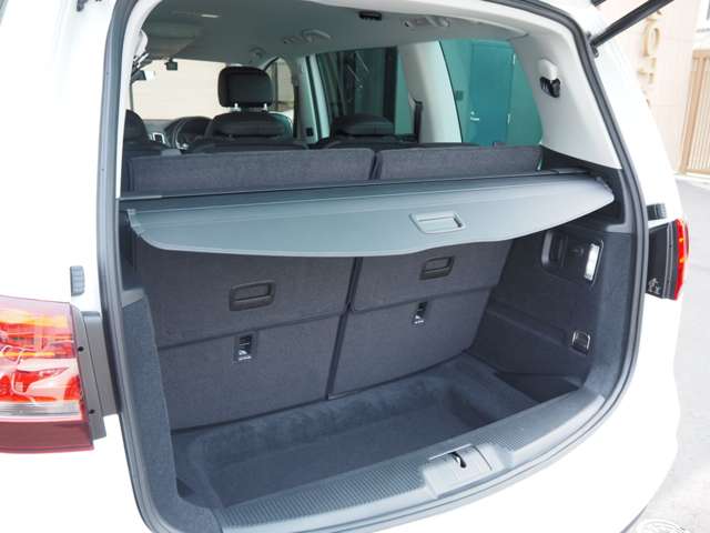 フォルクスワーゲン シャラン ＴＤＩ ハイライン ディーゼルターボ R4年 (近畿) 99