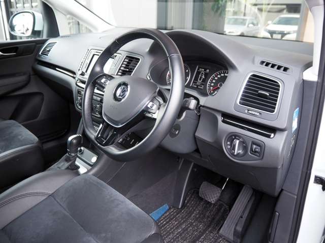 フォルクスワーゲン シャラン ＴＤＩ ハイライン ディーゼルターボ R4年 (近畿) 99