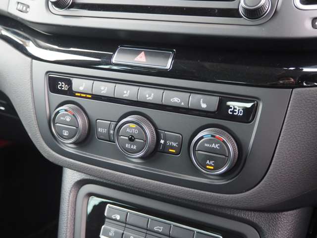 フォルクスワーゲン シャラン ＴＤＩ ハイライン ディーゼルターボ R4年 (近畿) 99