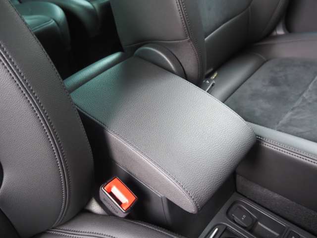 フォルクスワーゲン シャラン ＴＤＩ ハイライン ディーゼルターボ R4年 (近畿) 99