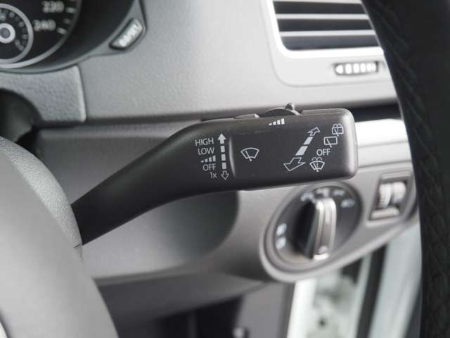 フォルクスワーゲン シャラン ＴＤＩ ハイライン ディーゼルターボ R4年 (近畿) 99