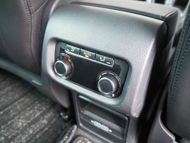 フォルクスワーゲン シャラン ＴＤＩ ハイライン ディーゼルターボ R4年 (近畿) 99