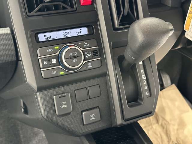 ダイハツ タフト ６６０ Ｘ R6年 (中国) 99