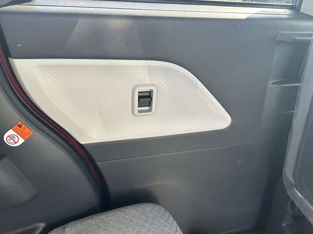 ダイハツ タント ６６０ Ｌ R5年 (中国) 99