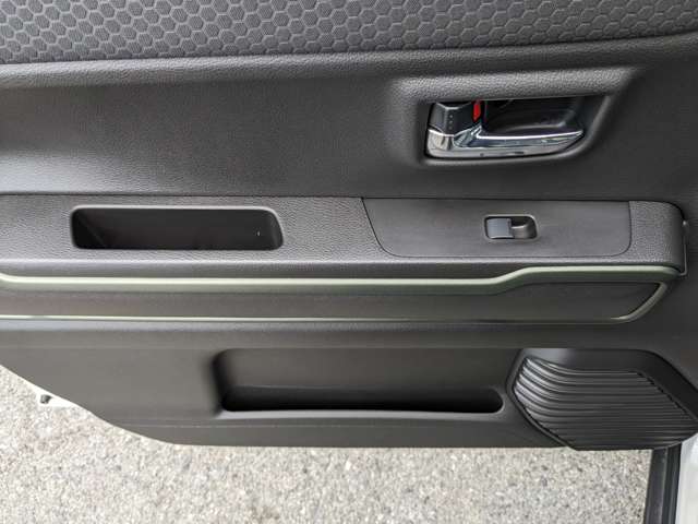 マツダ フレアクロスオーバー ６６０ ＺＳ R7年 (九州・沖縄) 99