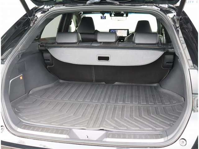 トヨタ ハリアー ２．０ Ｚ R4年 (関東) 99