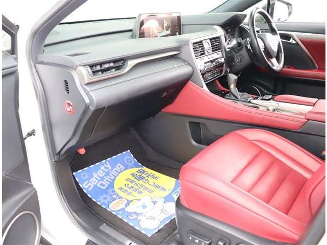 レクサス ＲＸ３００ Ｆスポーツ H30年 (関東) 99