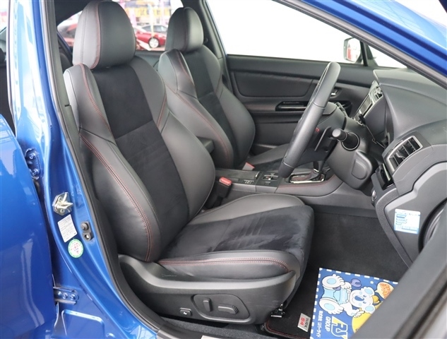 スバル ＷＲＸ　Ｓ４ Ｓ４ ２．０ＧＴ－Ｓ アイサイト ４ＷＤ R2年 (関東) 99