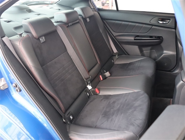 スバル ＷＲＸ　Ｓ４ Ｓ４ ２．０ＧＴ－Ｓ アイサイト ４ＷＤ R2年 (関東) 99