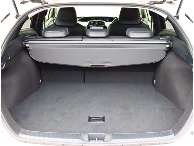 トヨタ プリウス １．８ Ｓ ツーリングセレクション H29年 (関東) 99