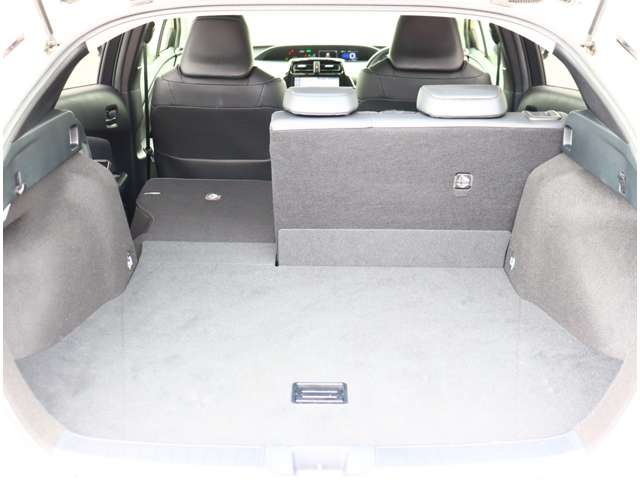 トヨタ プリウス １．８ Ｓ ツーリングセレクション H29年 (関東) 99