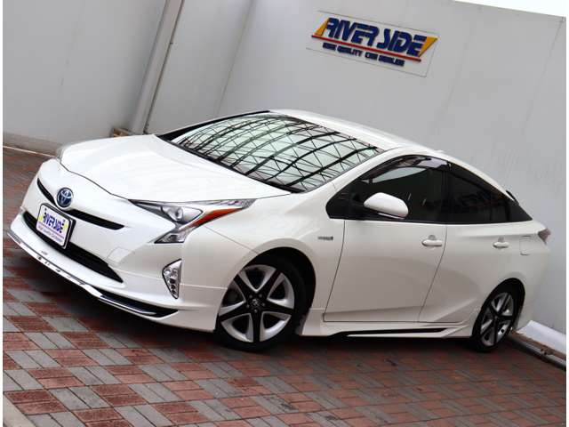 トヨタ プリウス １．８ Ｓ ツーリングセレクション H29年 (関東) 99