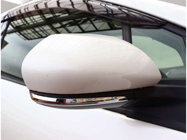 トヨタ プリウス １．８ Ｓ ツーリングセレクション H29年 (関東) 99