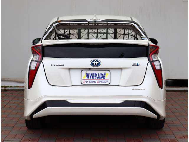 トヨタ プリウス １．８ Ｓ ツーリングセレクション H29年 (関東) 99