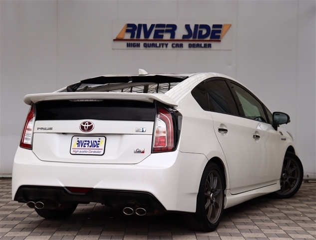 トヨタ プリウス １．８ Ｓ ツーリングセレクション H24年 (関東) 99