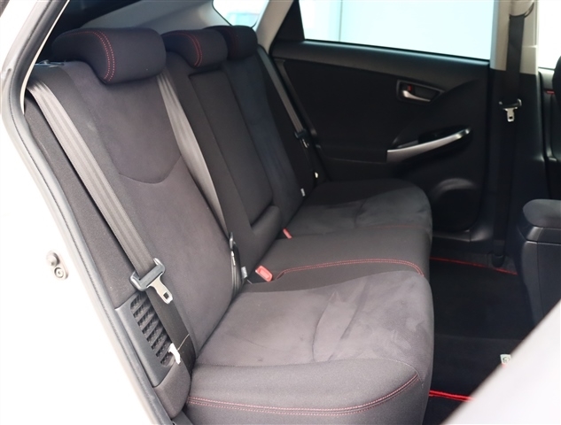 トヨタ プリウス １．８ Ｓ ツーリングセレクション H24年 (関東) 99