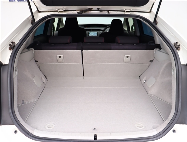 トヨタ プリウス １．８ Ｓ ツーリングセレクション H24年 (関東) 99