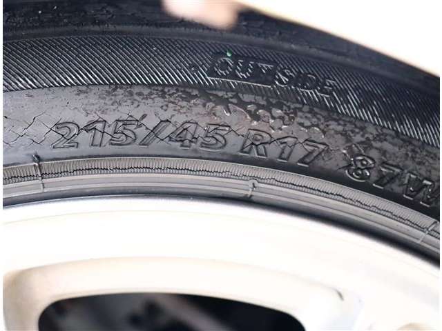 トヨタ プリウス １．８ Ｓ ツーリングセレクション H24年 (関東) 99