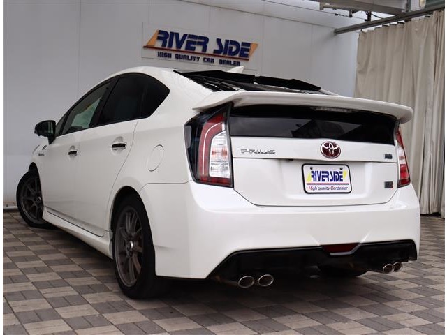 トヨタ プリウス １．８ Ｓ ツーリングセレクション H24年 (関東) 99