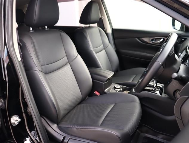 日産 エクストレイル ２．０ ２０ＸＩ エクストリーマーＸ ２列車 ４ＷＤ R1年 (関東) 99