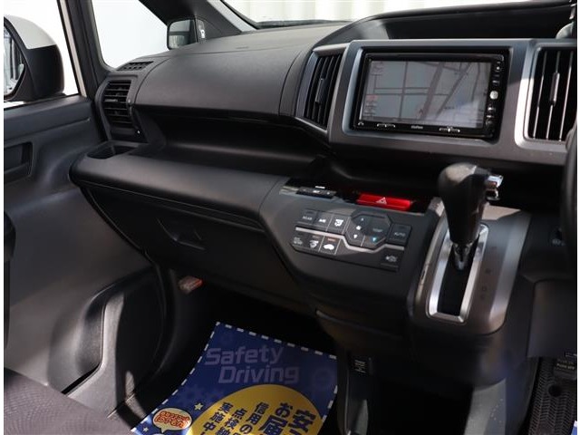 ホンダ ステップワゴン　スパーダ ２．０ スパーダ Ｚ H21年 (関東) 99