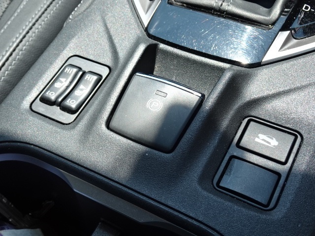 スバル インプレッサスポーツ ２．０ｉ−Ｓ　アイサイト H30年 (関東) 99