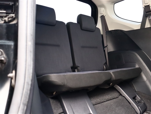 トヨタ シエンタ　ハイブリッド ハイブリッド １．５ Ｇ H28年 (関東) 99