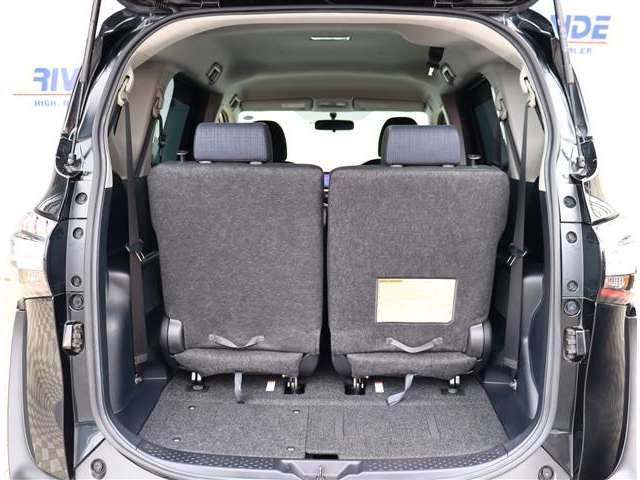 トヨタ シエンタ　ハイブリッド ハイブリッド １．５ Ｇ H28年 (関東) 99