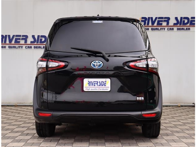 トヨタ シエンタ　ハイブリッド ハイブリッド １．５ Ｇ H28年 (関東) 99