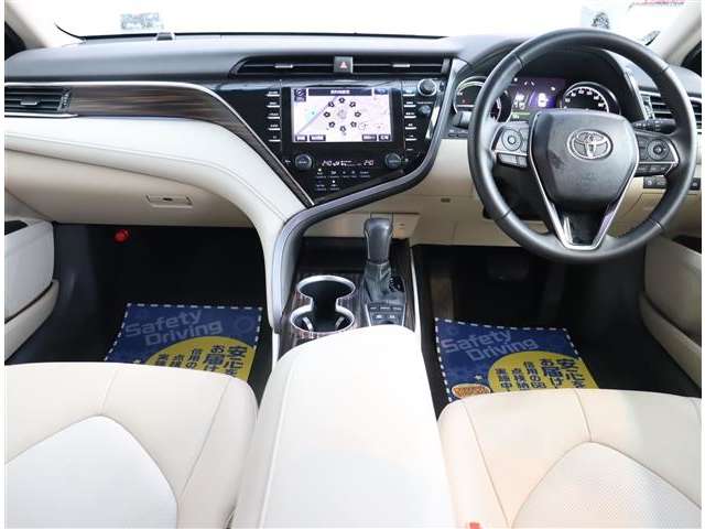 トヨタ カムリ ２．５ Ｇ レザーパッケージ H29年 (関東) 99