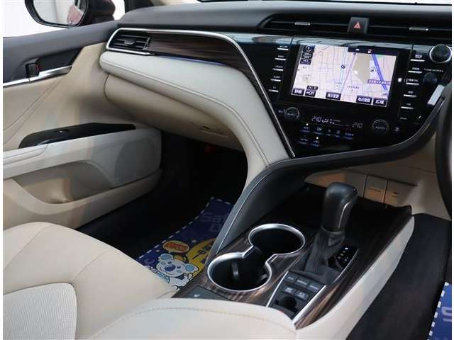 トヨタ カムリ ２．５ Ｇ レザーパッケージ H29年 (関東) 99