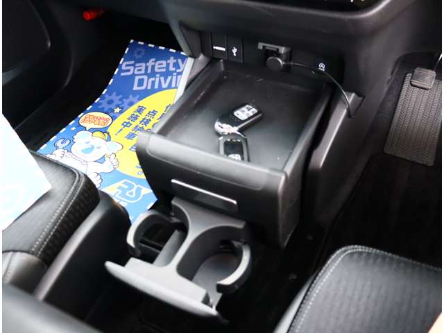 ホンダ オデッセイ ２．４ アブソルート ＥＸ R3年 (関東) 99