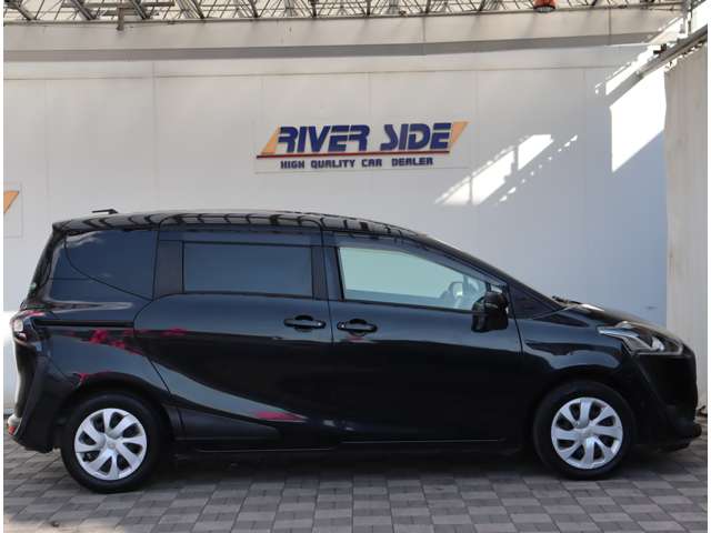 トヨタ シエンタ １．５ Ｇ H28年 (関東) 99