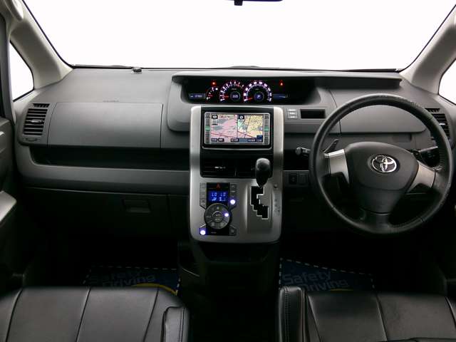 トヨタ ヴォクシー ２．０ ＺＳ H19年 (関東) 99