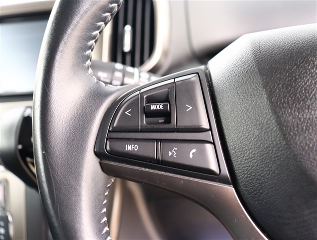 スズキ ソリオ １．２ バンディット Ｆリミテッド H29年 (関東) 99