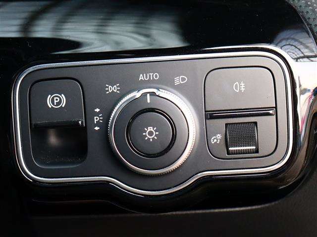 メルセデスベンツ ＣＬＡシューティングブレーク ＣＬＡ２００Ｄ ＡＭＧライン ディーゼルターボ R3年 (関東) 99