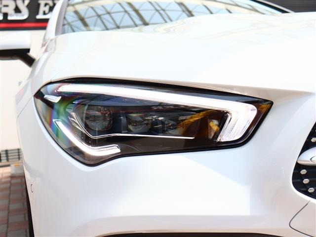 メルセデスベンツ ＣＬＡシューティングブレーク ＣＬＡ２００Ｄ ＡＭＧライン ディーゼルターボ R3年 (関東) 99
