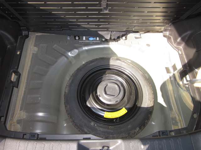 日産 ジューク １．５ １５ＲＸ タイプＶ H23年 (関東) 99